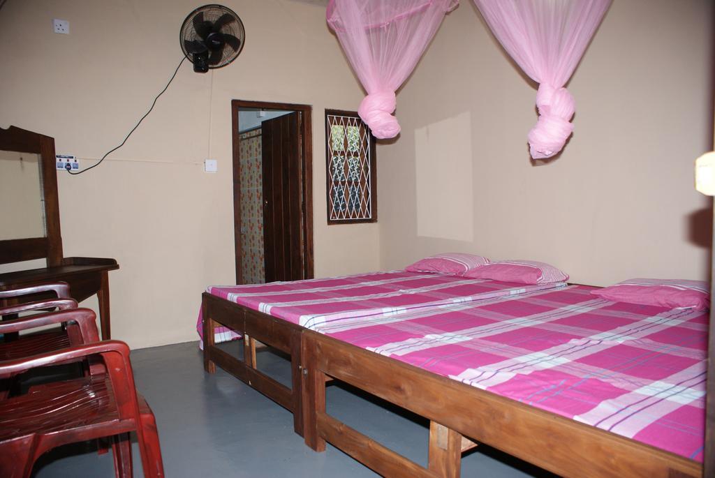 Kalpitiya Guest House Exterior photo